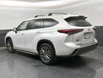 2023 Highlander Thumbnail 6