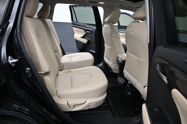2024 Toyota Highlander