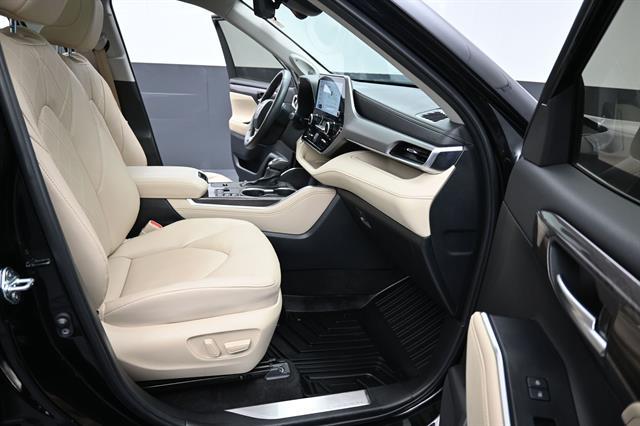 2024 Toyota Highlander