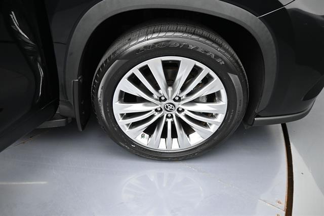 2024 Toyota Highlander