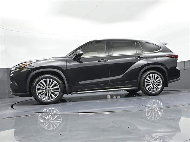 2024 Toyota Highlander