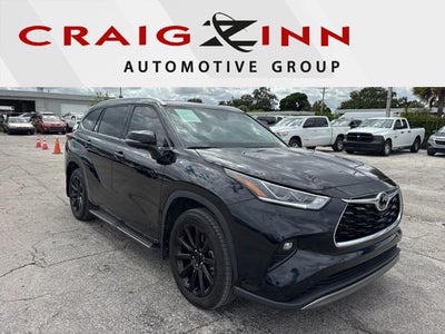 2024 Toyota Highlander 