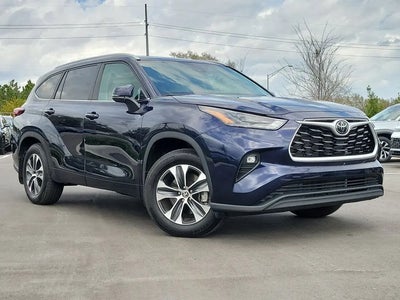 2024 Toyota Highlander XLE 4DR SUV