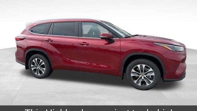 Preowned 2023 Toyota Highlander LE for Sale