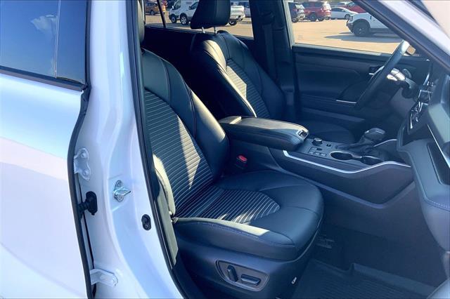 2025 Toyota Highlander - $41,900
