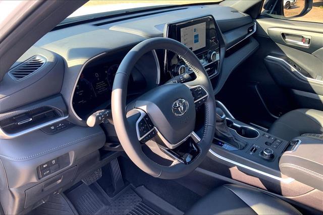 2025 Toyota Highlander - $41,900