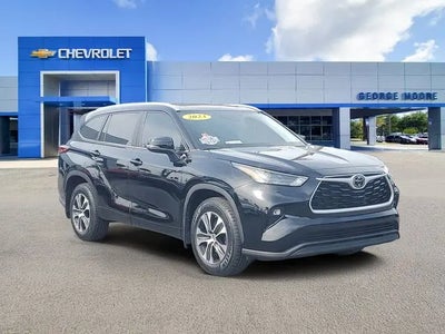 2023 Toyota Highlander AWD L 4DR SUV