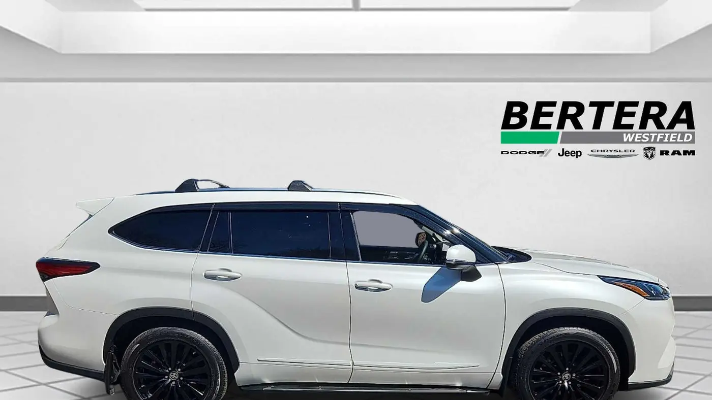 2023 Toyota Highlander Limited