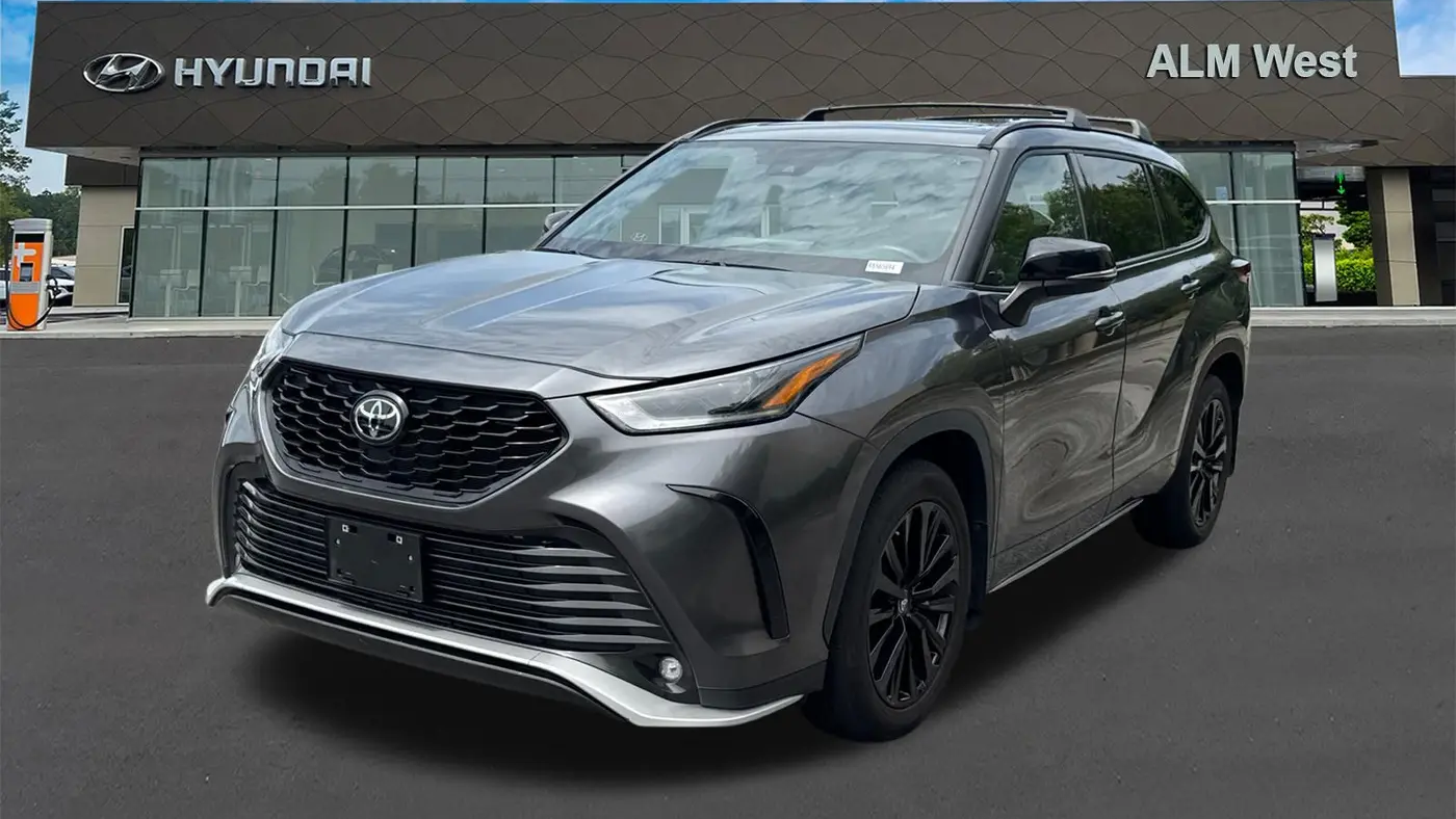 Preowned 2024 Toyota Highlander XSE for Sale