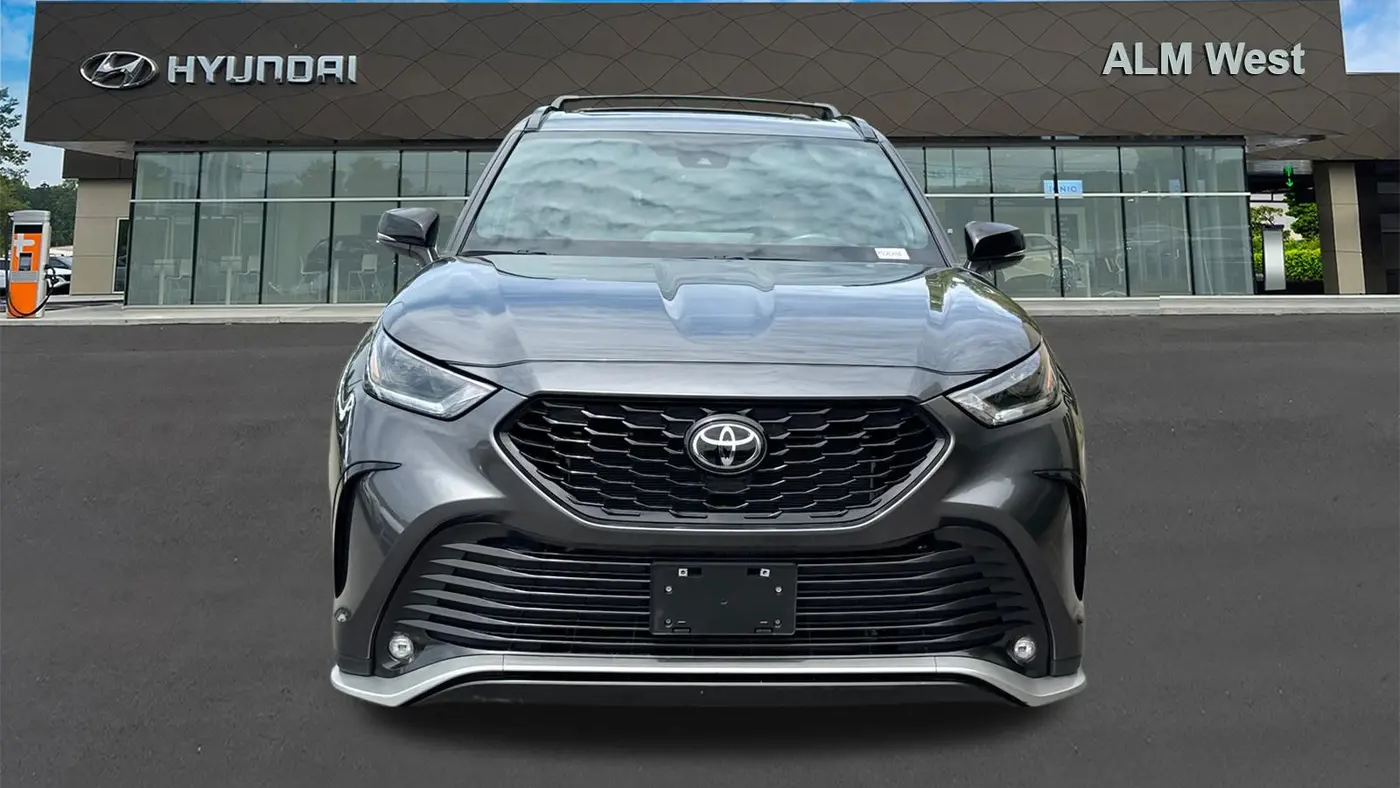 2024 Toyota Highlander XSE