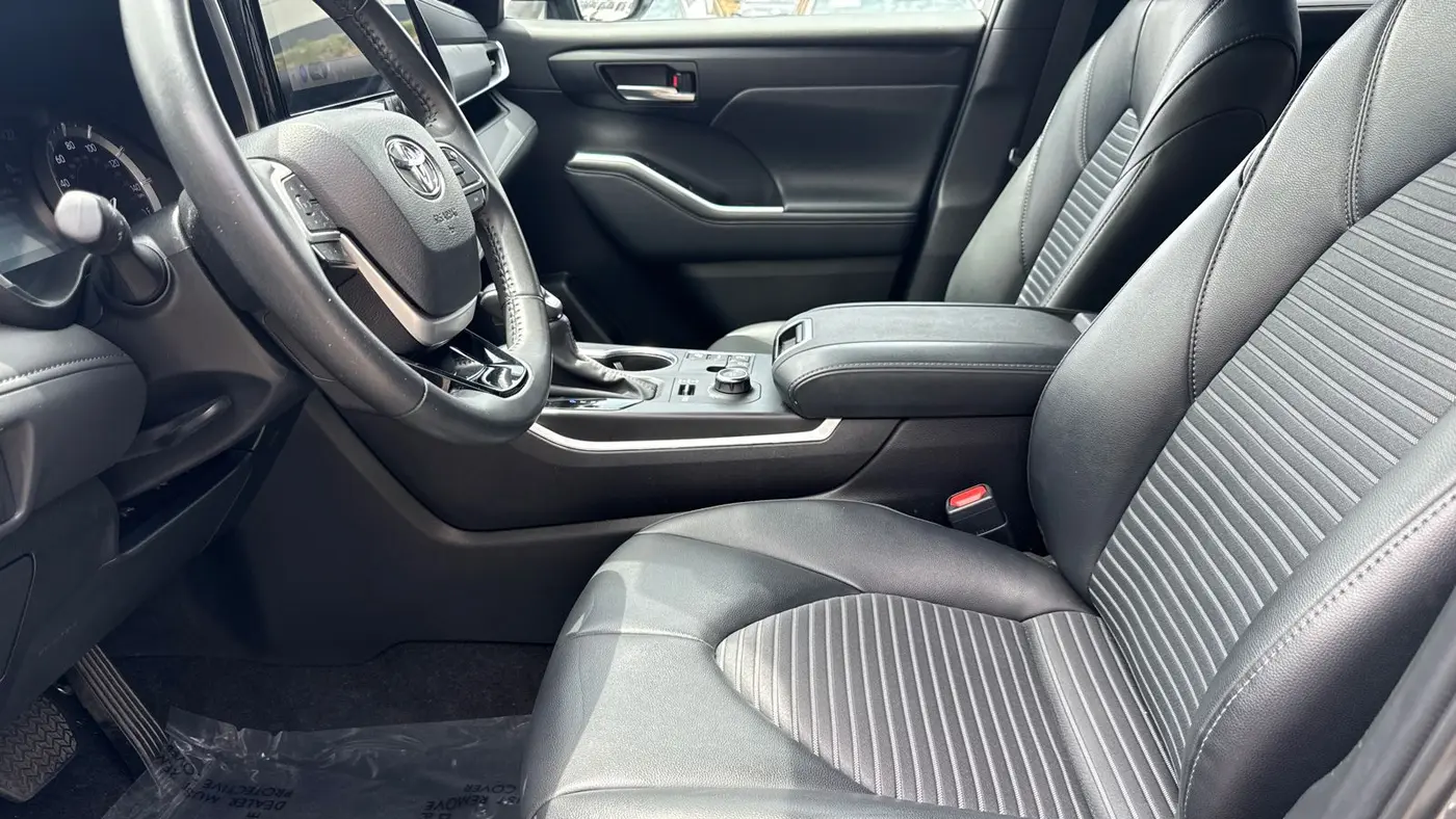 2024 Toyota Highlander XSE