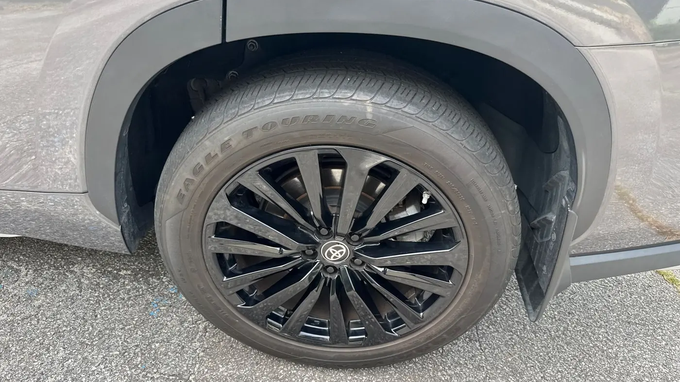 2024 Toyota Highlander XSE