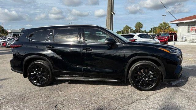 2026 Toyota Highlander 