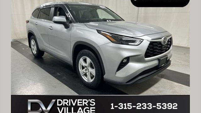 Preowned 2023 Toyota Highlander LE for Sale