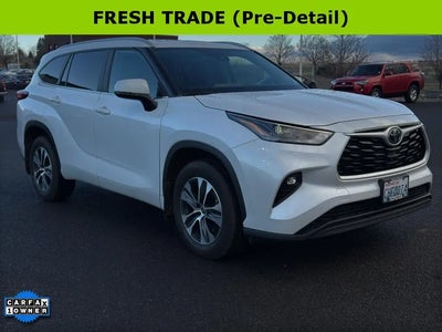 2023 Toyota Highlander AWD LE 4DR SUV