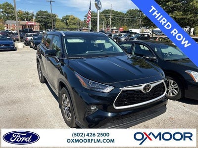 2023 Toyota Highlander AWD XLE 4DR SUV