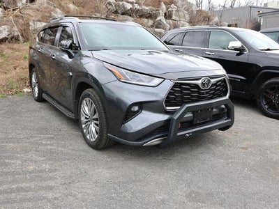 2023 Toyota Highlander AWD LE 4DR SUV