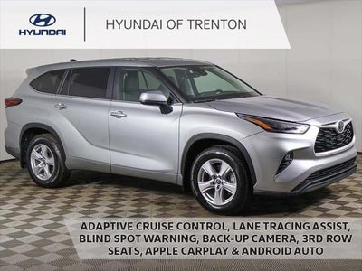 2024 Toyota Highlander AWD LE 4DR SUV