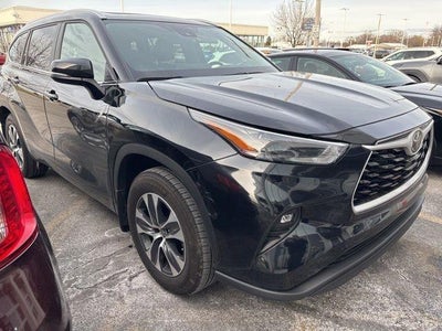 2024 Toyota Highlander AWD XLE 4DR SUV