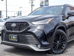 2023 Highlander Thumbnail 2