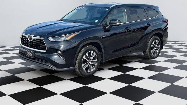 Preowned 2024 Toyota Highlander LE for Sale