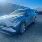 2024 Highlander Thumbnail 3