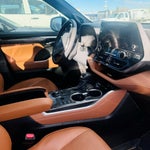 2024 Highlander Thumbnail 4