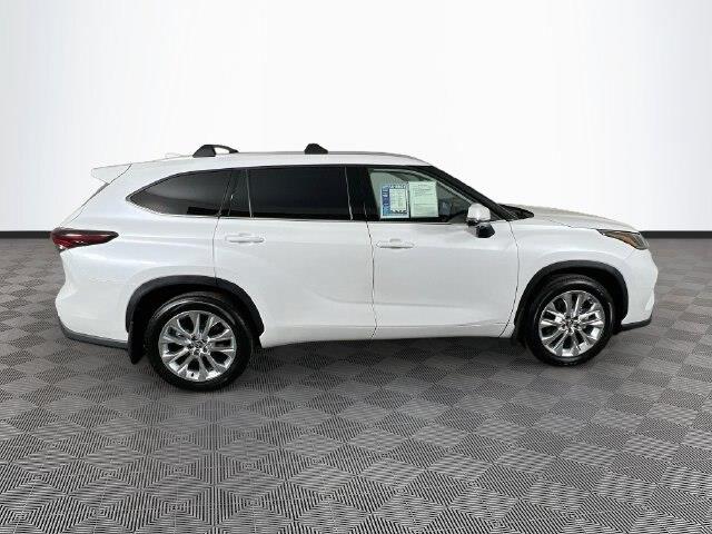 2026 Toyota Highlander - $59,800