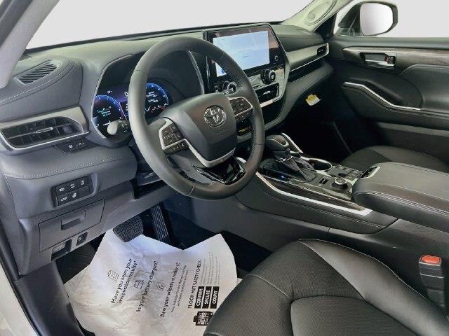 2026 Toyota Highlander - $59,800