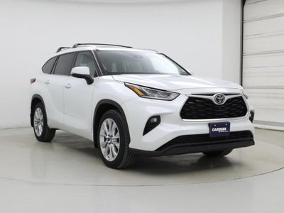 Photo of a 2023 Toyota Highlander AWD Limited 4DR SUV for sale