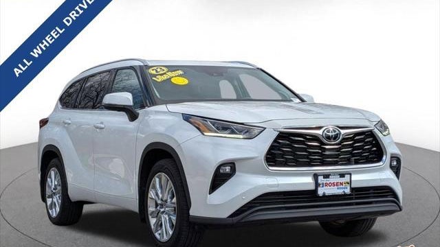 Preowned 2023 Toyota Highlander Limited for Sale