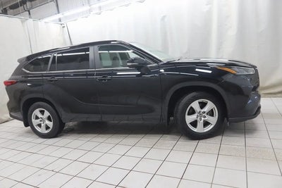 2023 Toyota Highlander AWD LE 4DR SUV