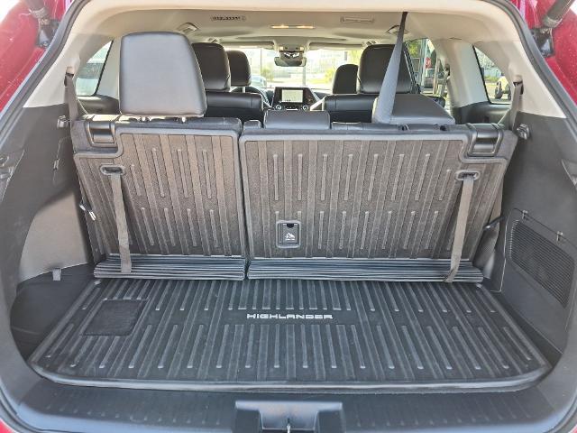 2023 Toyota Highlander - $31,976