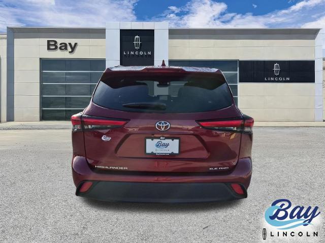2023 Toyota Highlander - $31,976