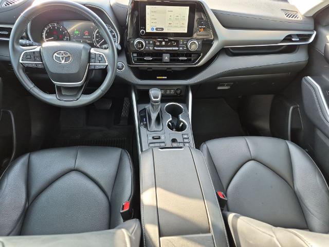 2023 Toyota Highlander - $31,976