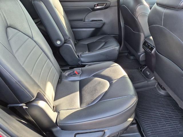 2023 Toyota Highlander - $31,976