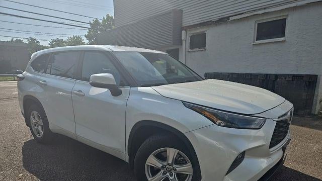 Preowned 2023 Toyota Highlander LE for Sale