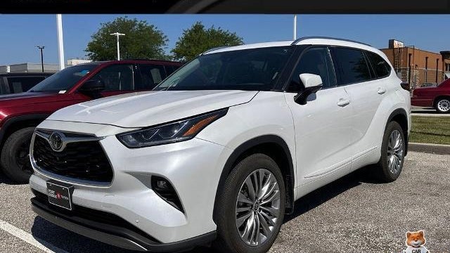 Preowned 2023 Toyota Highlander LE for Sale
