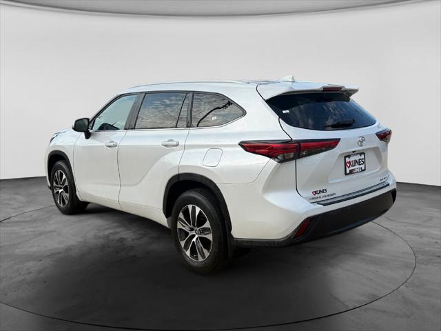 2023 Toyota Highlander - $31,955