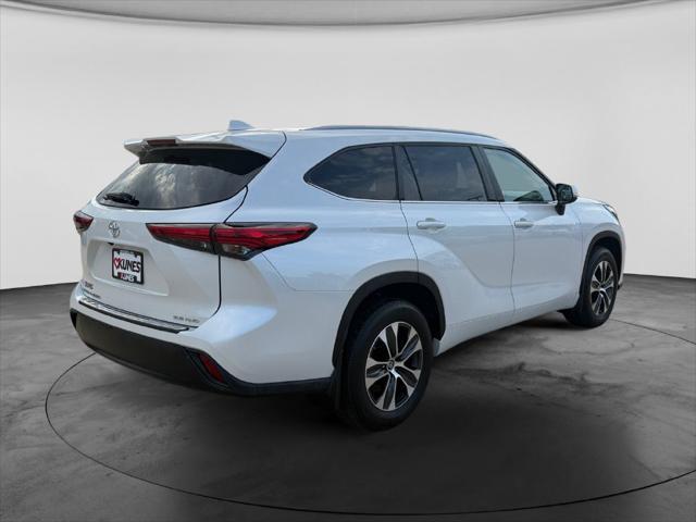 2023 Toyota Highlander - $31,955