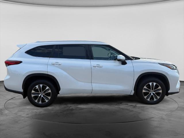 2023 Toyota Highlander - $31,955
