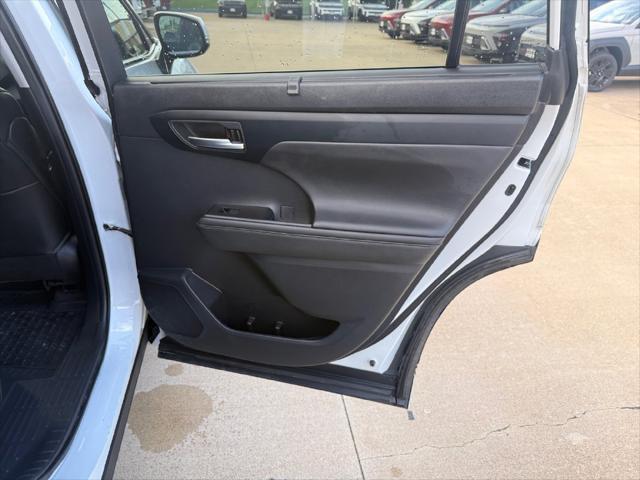 2023 Toyota Highlander - $31,955