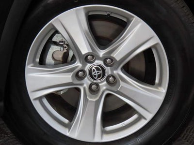 2024 Toyota Highlander AWD LE 4DR SUV