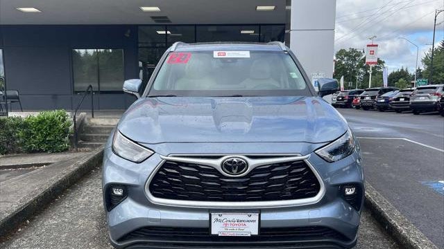 2024 Toyota Highlander XLE