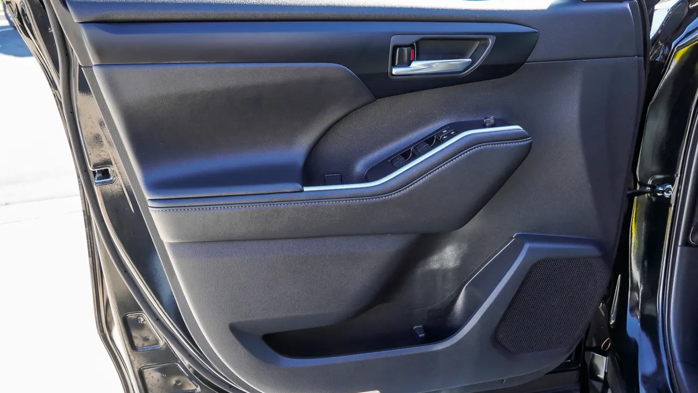 2025 Toyota Highlander XSE