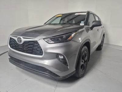 Photo of a 2025 Toyota Highlander AWD XLE 4DR SUV for sale