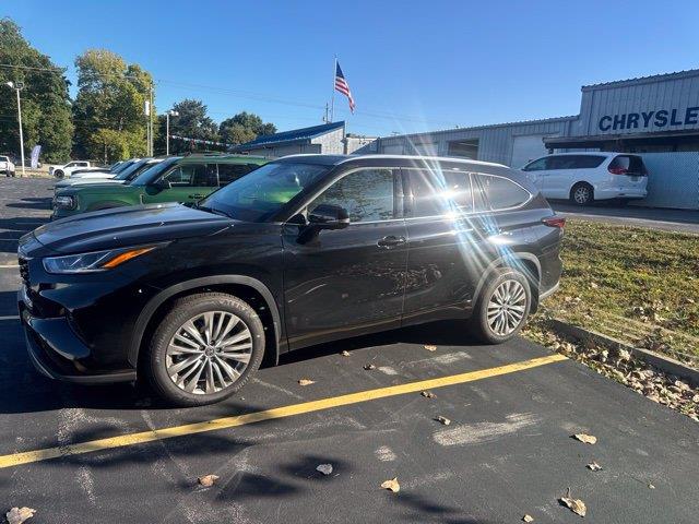 2026 Toyota Highlander - $53,764
