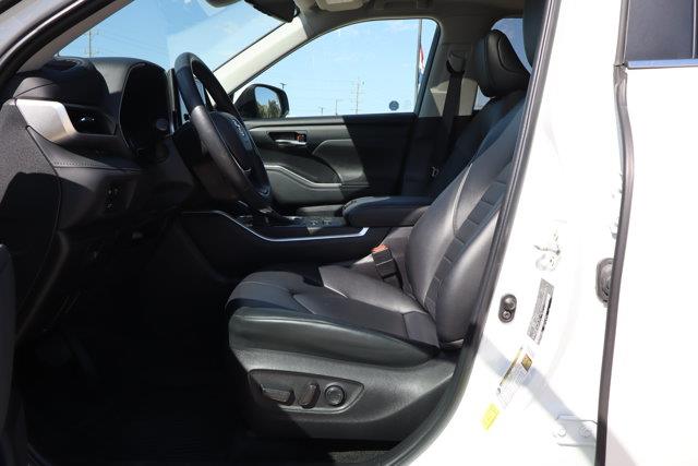 2023 Toyota Highlander - $38,990
