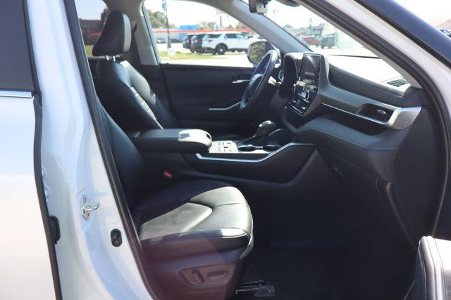 2023 Toyota Highlander - $38,990