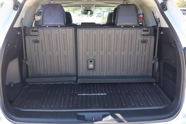 2023 Toyota Highlander - $38,990
